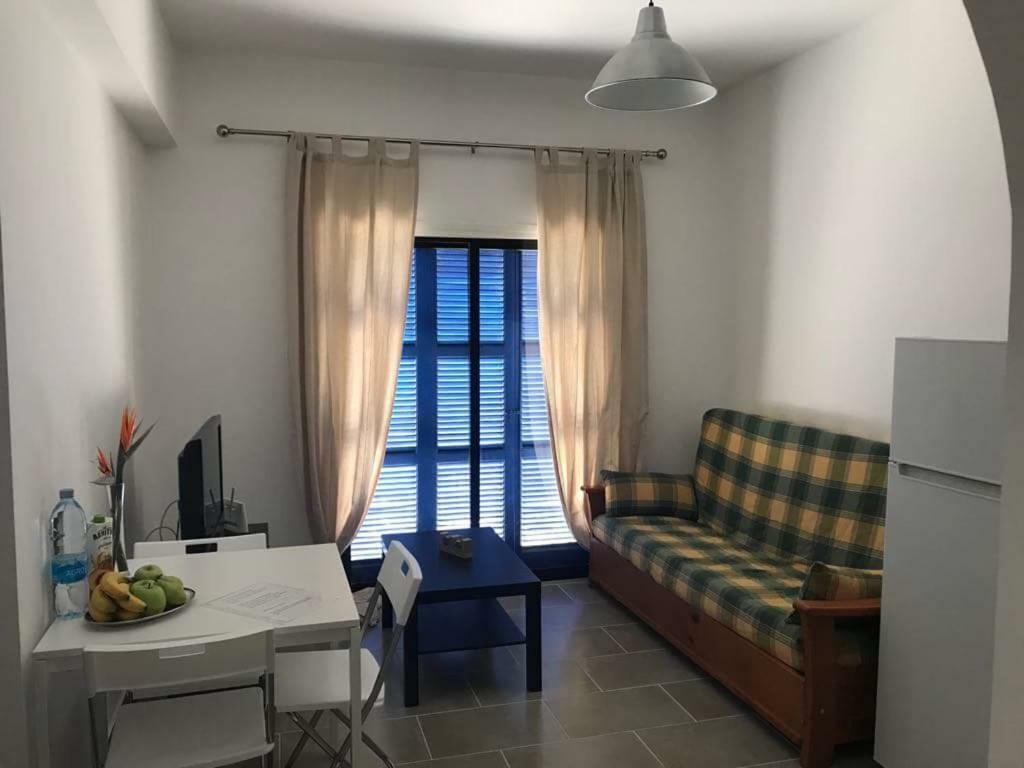 Dhekelia Diamond Apartment Larnaca Exterior foto