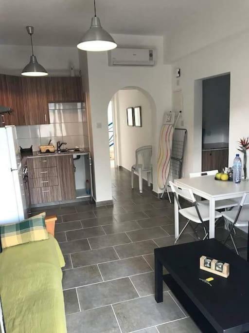 Dhekelia Diamond Apartment Larnaca Exterior foto